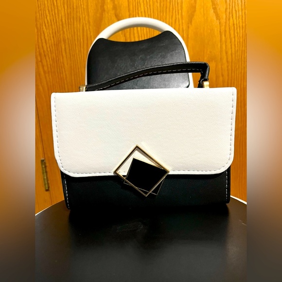 Handbags - Fashion bag black and white